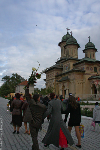 Rumania_Sulina_Orthodox church Wedding